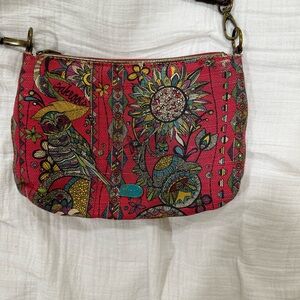 Unknown brand purse
